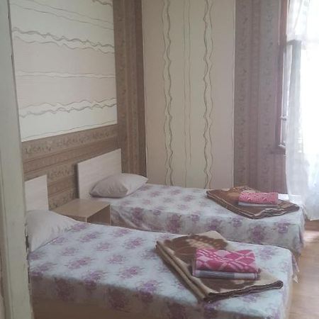 Hostel Alex 1 Sofia Zewnętrze zdjęcie